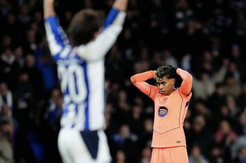 IM体育-倒霉到家了，对阵皇社巴萨三个进球被吹、五次击中门框